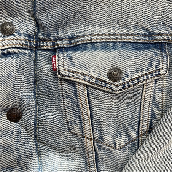 Levi’s Sherpa Jean Jacket - Picture 4 of 4